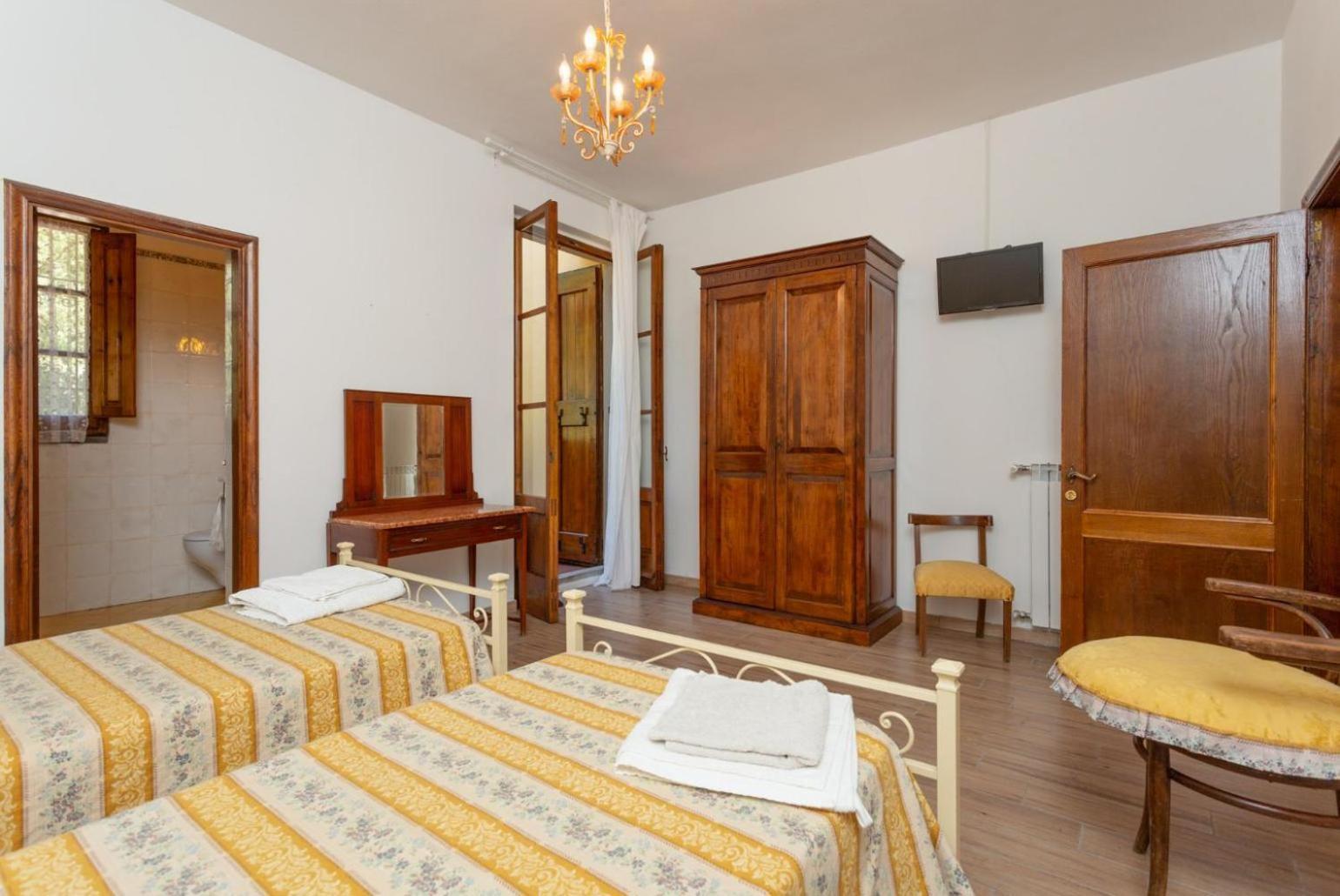 Villa Casa Al Sole Сиена Екстериор снимка