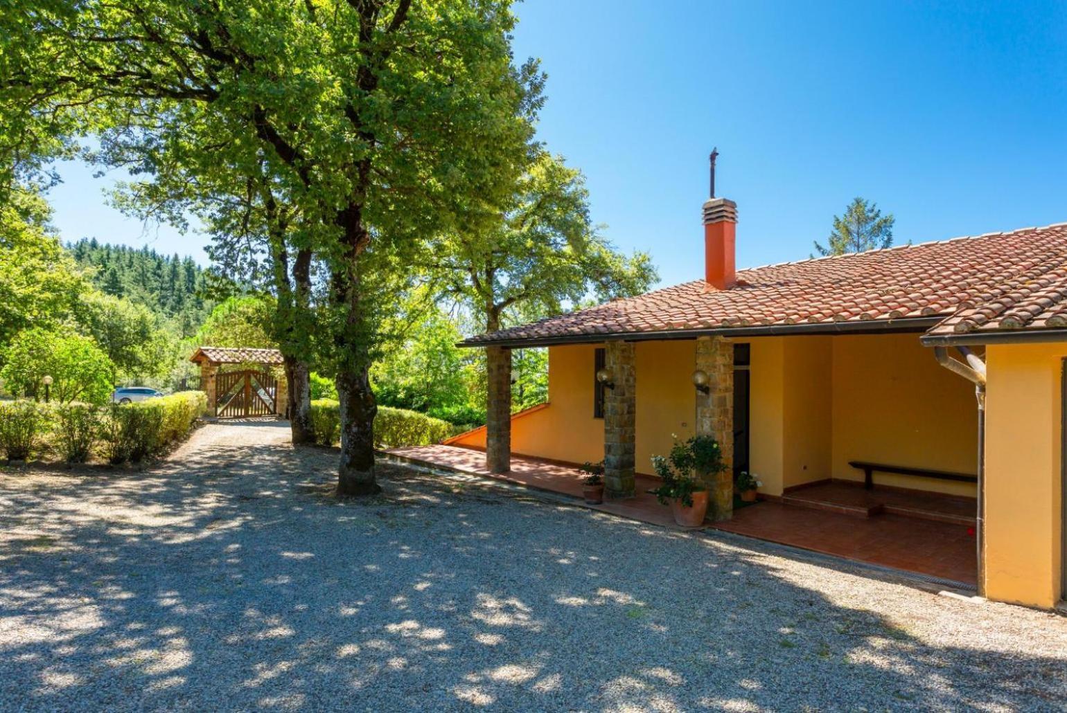 Villa Casa Al Sole Сиена Екстериор снимка